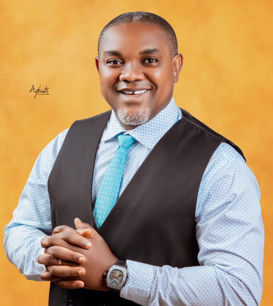 Hon. Engr. Jerry Ehiwarior Felicitates with Hon. Hunkamma Monday Odigwe