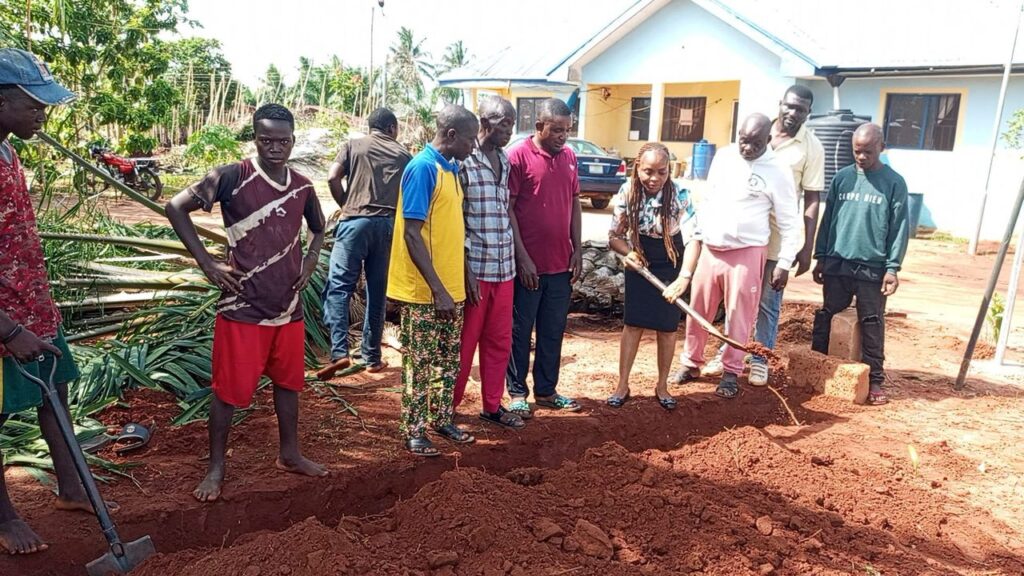 Ehiwarior Administration Flags Off Health Infrastructure Project at Oyoko, Abavo