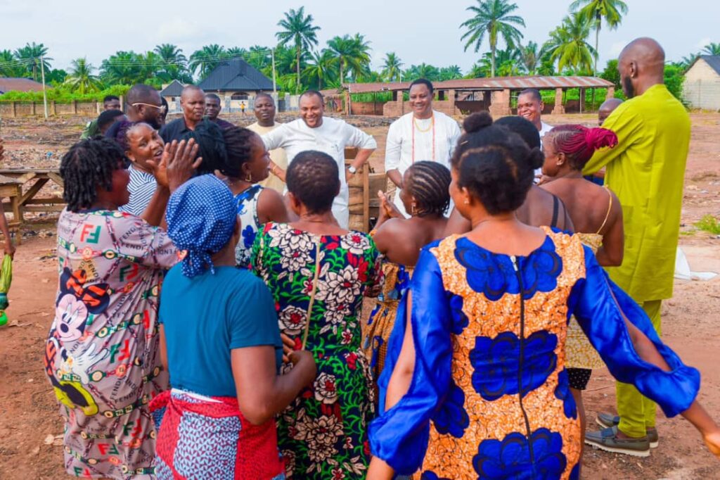 Ehiwarior Inspects Ekuku- Agbor Modern Mkt, Edike Bridge Projects